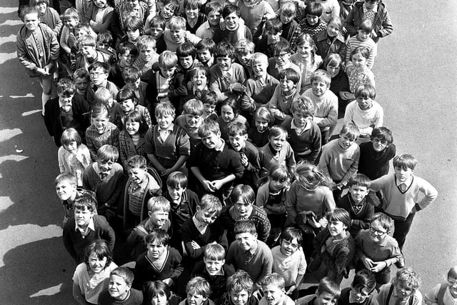 RETRO 1971 Ince CE Primary School pupils.