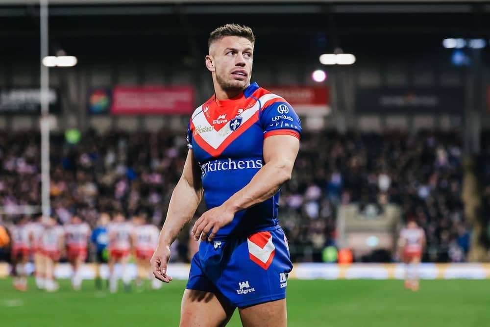 Matty Russell in action for Wakefield Trinity in 2025