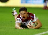 Morgan Escare started his career with Catalans Dragons before joining the Warriors in 2017, where he became a Super League Grand Final winner. 

He departed the DW Stadium to join Salford Red Devils, and now plays for AS Carcassonne.