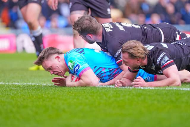 Harvie Hill scores his first try for the club against London Broncos