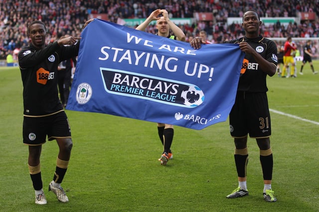 Charles N'Zogbia  and Maynor Figueroa of Wigan celebrate staying up