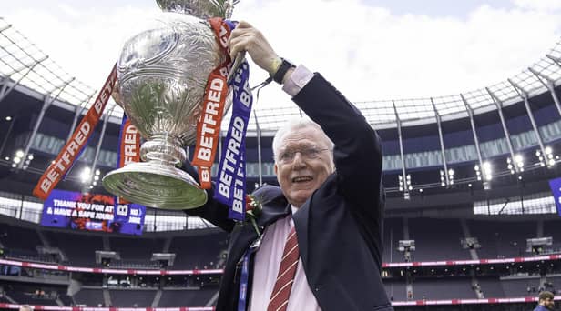 Ian Lenagan