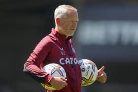 Neil Critchley