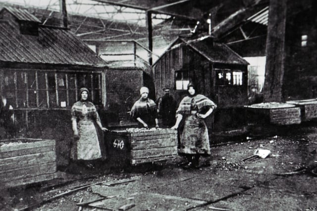 Douglas Bank Colliery, Gidlow, girls at work in the late 1800s.