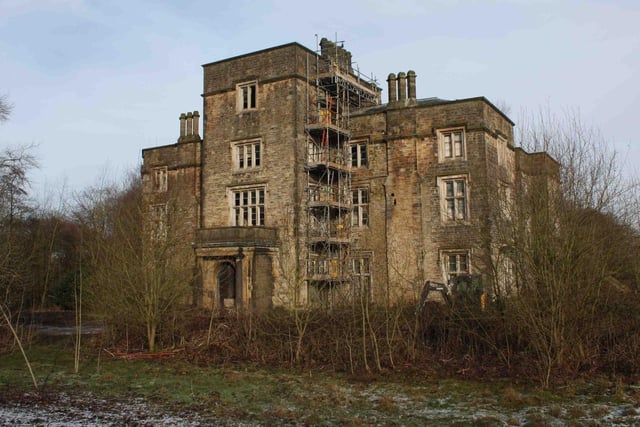 Jeremy Brett and Robert Hardy were filmed at the now dilapidated Winstanley Hall for a 1992 episode of ITV's Sherlock Holmes series called The Master Blackmailer