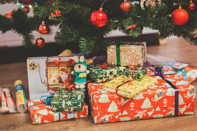 Counting the cost of Christmas (photo: Unsplash)