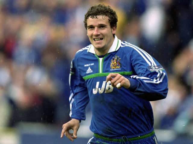 Former Latics star Simon Haworth is aiming to steer footballers away from the off-field traps he fell into