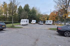 Travellers at Robin Park