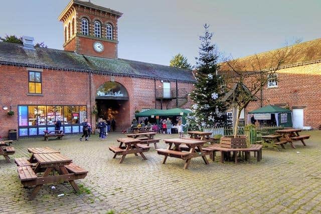 Haigh Stable Courtyard