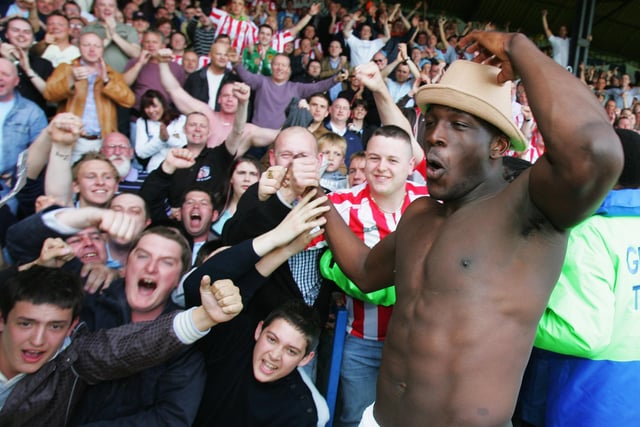 Nyron Nosworthy celebrates with the fans after the Championship match between Luton Town and Sunderland at Kenilworth Road on May 6, 2007 in Luton.