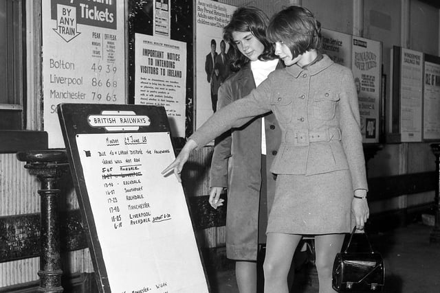 RETRO 1968
A rail workers dispute on June 24 1968 caused delays for Wigan's train passengers at Wallgate Station.