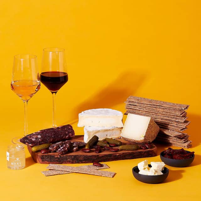 Try The Myrrhie cheese box