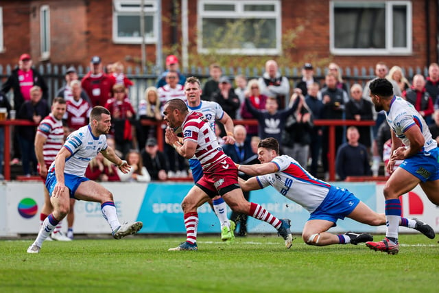 Thomas Leuluai produced some great footwork to assist Ethan Havard for a try.