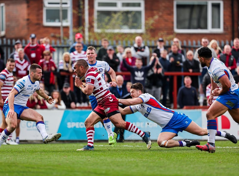 Thomas Leuluai produced some great footwork to assist Ethan Havard for a try.