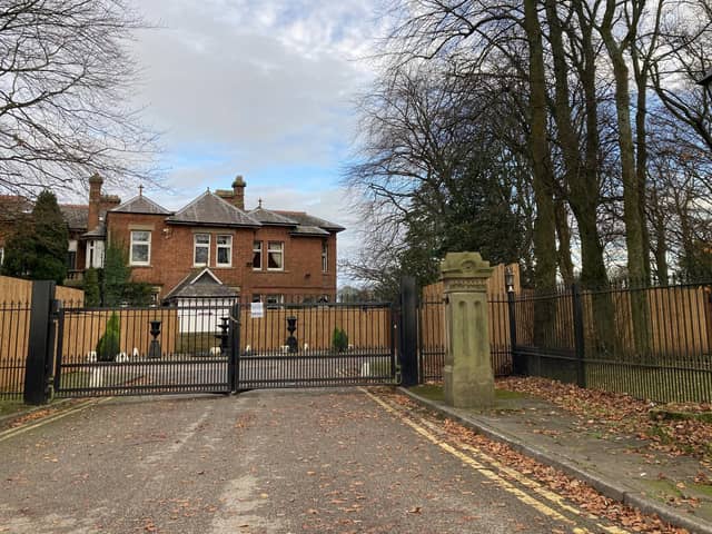 Kilhey Court fenced off to the public