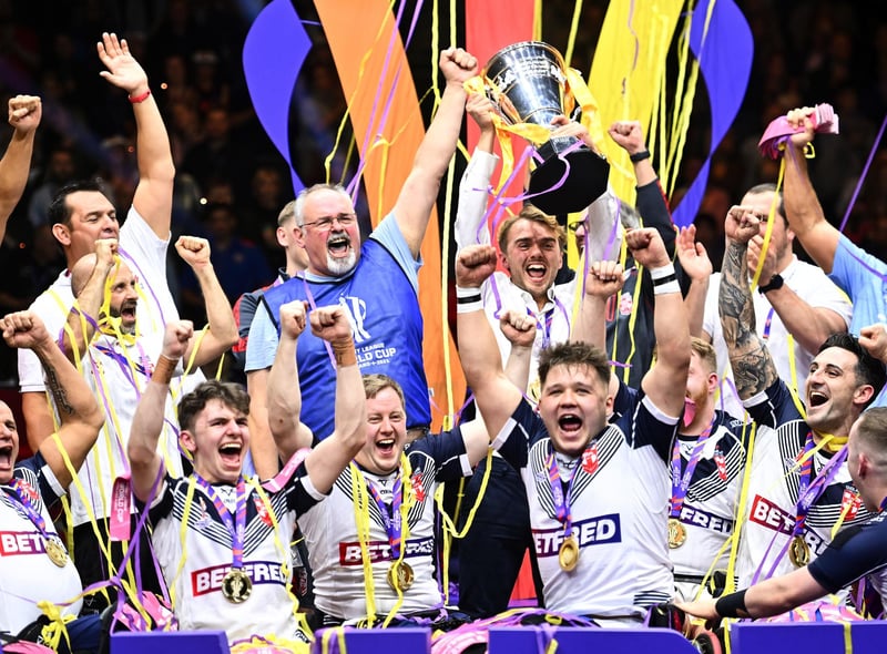 England lifted the Wheelchair World Cup following a 28-24 victory over France at Manchester Central.