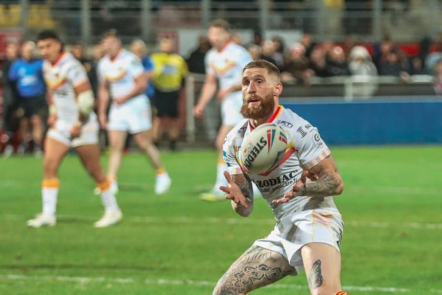 Following two successful stints with Wigan Warriors, Sam Tomkins joined Catalans in 2019. 

The fullback was recently England's captain at the Rugby League World Cup.