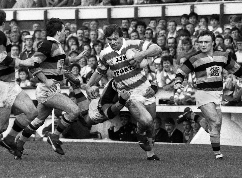 Wigan forward Nick Du Toit on his way to a try against Dewsbury in a league match at Central Park on Sunday 20th of October 1985. Wigan won 58-8.