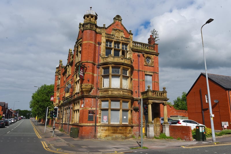 In its pomp The Famous Pagefield in Springfield was one of the grandest hostelries around. Planning applications have been made before to give it a new lease of life, albeit no longer as a pub. The most recent were to turn it into homes and a shop in 2019, but so far it remains another hospitality relic