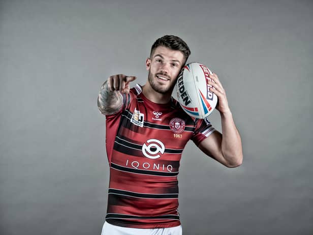 Oliver Gildart has joined Leigh