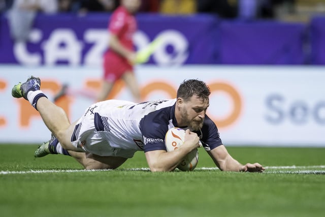 Elliott Whitehead went over for his third try of the tournament.