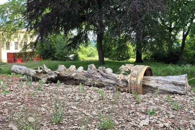 The new 'Amphitheatre for a Tree' garden. Am I missing the joke?