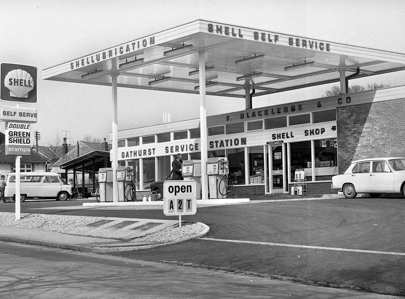 Gathurst Service Station on Gathurst Lane, Shevington, in April 1970.