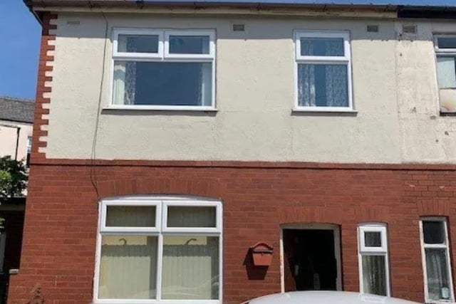 This 3 bed end terrace house on Wallace Lane is for sale for £81,500