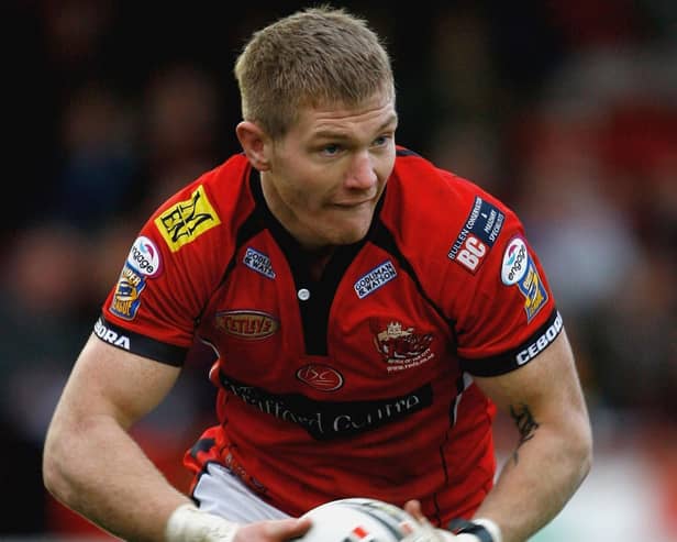 Former Salford captain Malcolm Alker has passed away, aged 45
