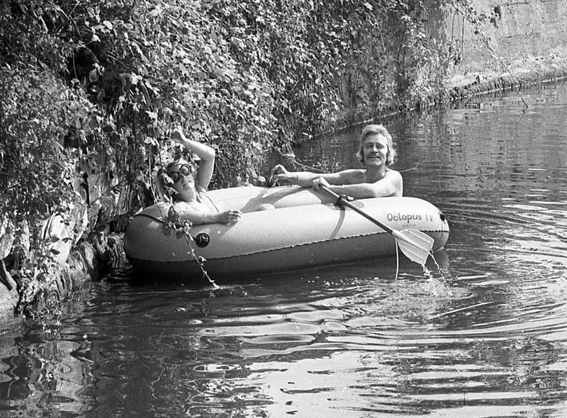 RETRO 1976
Messing about on Haigh canal during the long hot summer of 1976