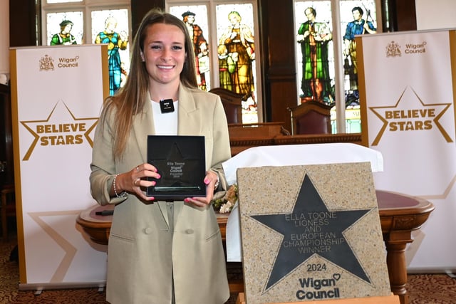 Lioness Ella Toone celebrated with star.