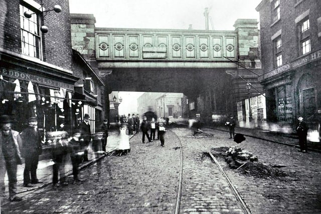Wallgate railway bridge, on the approach into Wigan at the turn of the 20th century.  