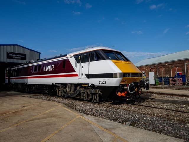 LNER Intercity 225 Livery