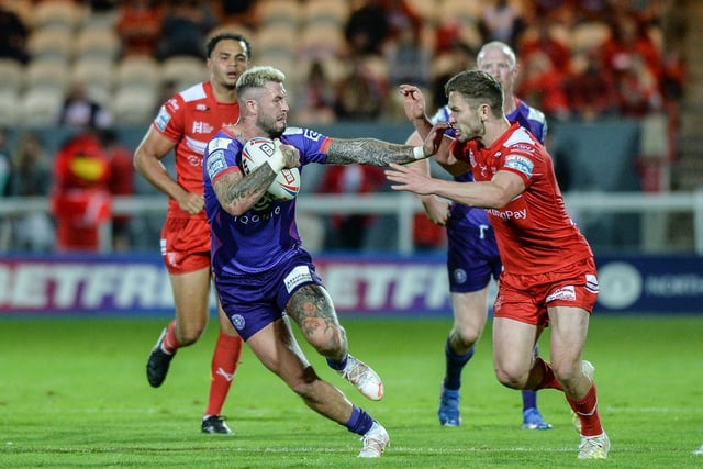 Hull, England - 13 August 2021 - Zak Hardaker of Wigan Warriors makes a break during the Rugby League Betfred Super League  Hull Kingston Rovers vs Wigan Warriors at Hull College Craven Park, Hull, UK - Dean Williams