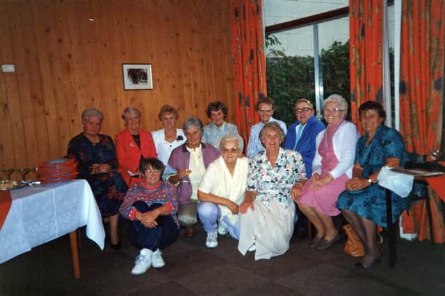 Dick, Kerr Ladies reunion in 1992