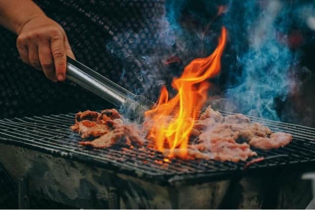 Make sure you cook your BBQ food to the right temperatures to avoid food poisoning