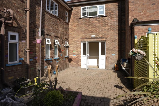 The garden before the refurbishment.