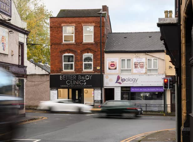 Parents at St Oswald's are concerned over the removal of the lollipop patrols at the junction of Warrington Road and Liverpool Road.