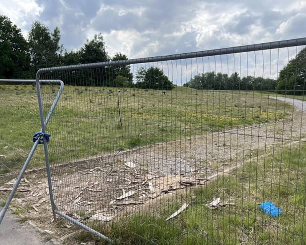 The pathway from the Churchfields/Fairways estate has not been completed