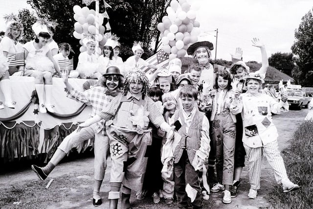 Retro 87
Wigan carnival a show of clowns for the parade.