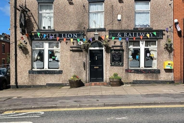 The White Lion and Railway has a rating of 4.1 out of 5 from 420 Google reviews, making it the highest-rated in Whelley