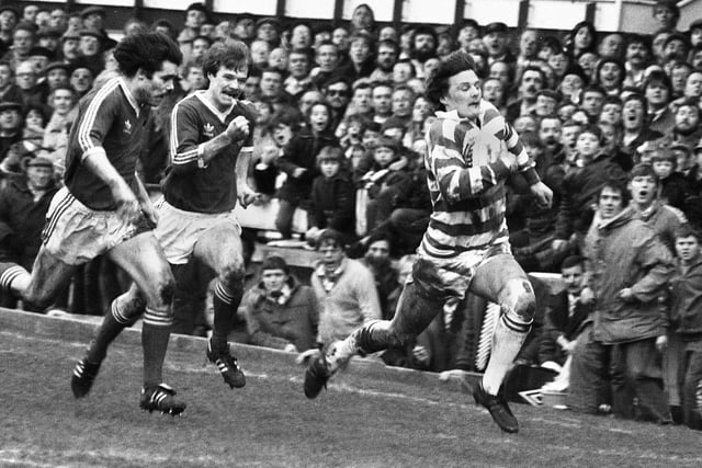 Wigan centre Colin Whitfield outpaces the Hull KR cover to score his team's only try in a league match at Central Park on Sunday 20th of February 1983. Wigan lost 5-21.