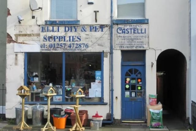 Found on High Street in Standish, Castelli's has a 4.6 rating from 24 reviews.