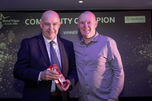 COMMUNITY CHAMPION - sponsored by Fairhurst Accountants
 WINNER- Jeff Picton (left).