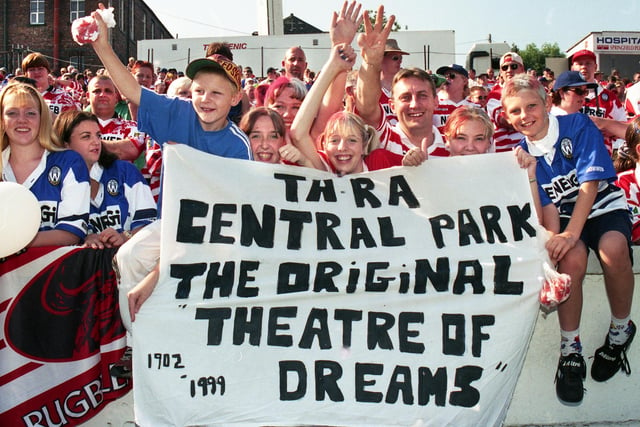 Wigan fans say their goodbyes to Central Park.
