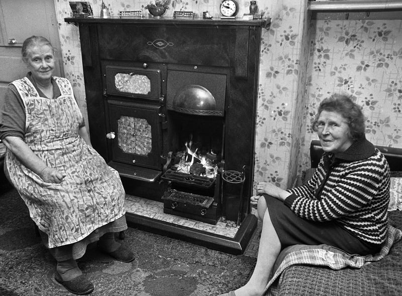 The oldest resident in Southern Street, Matilda Gaskell, left, aged 78, and neighbour, Maude Kirk.