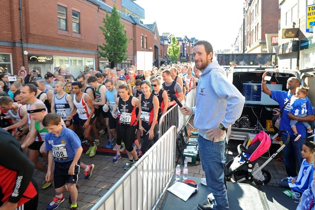 Sir Bradley Wiggins at the first ever Wigan 10K race.