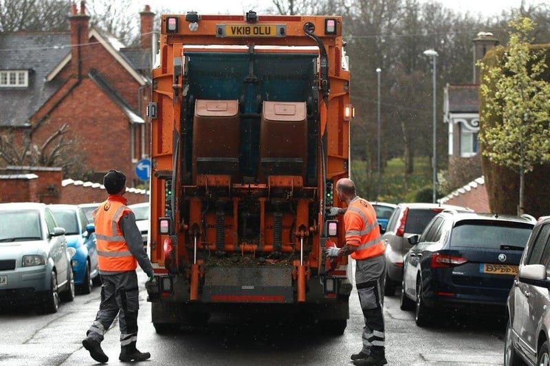 Translation: Have the refuse collectors been?