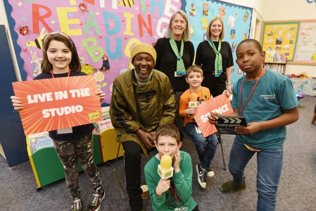 Lemn Sissay is interviewed by children from Media Cubs