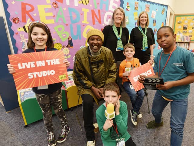 Lemn Sissay is interviewed by children from Media Cubs